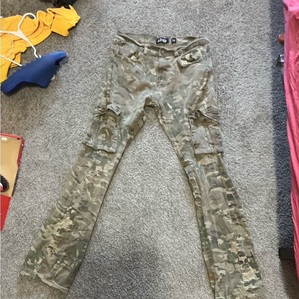 HP Camouflage Cargo Pants with Button Detail